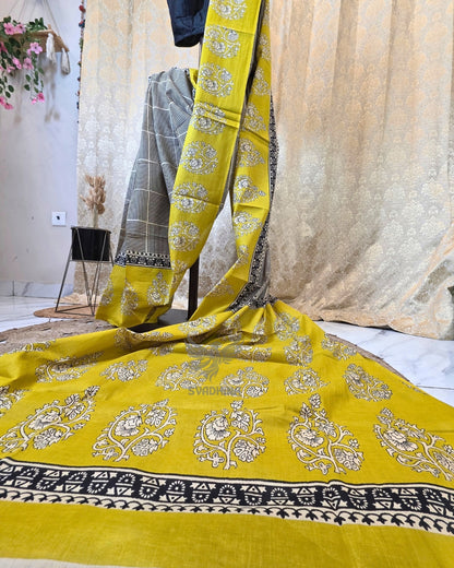 Mehendi Boota